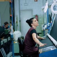 repasadora sección calidad externa 2 Textil Tapias Global